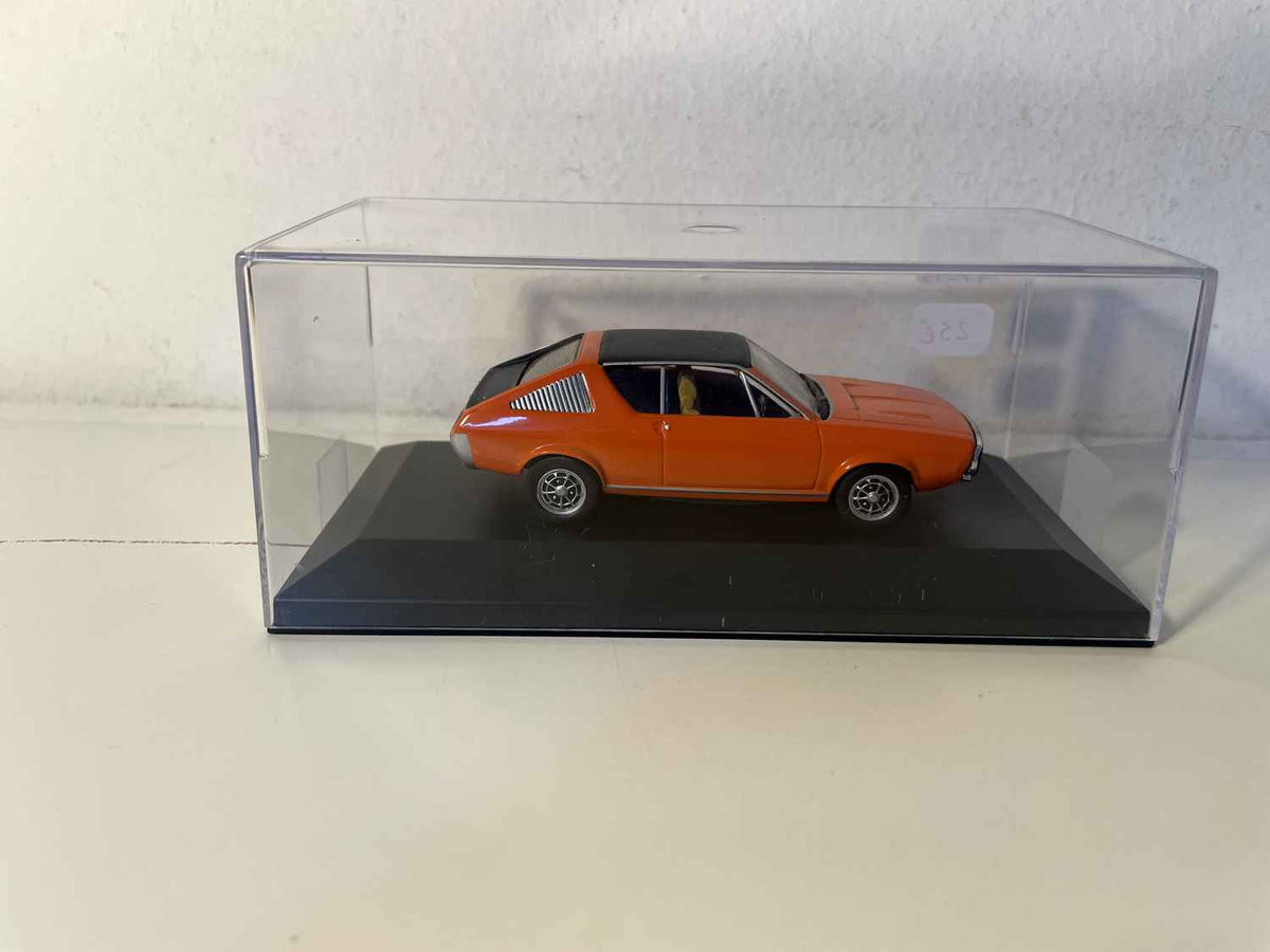 Renault 17 TS orange