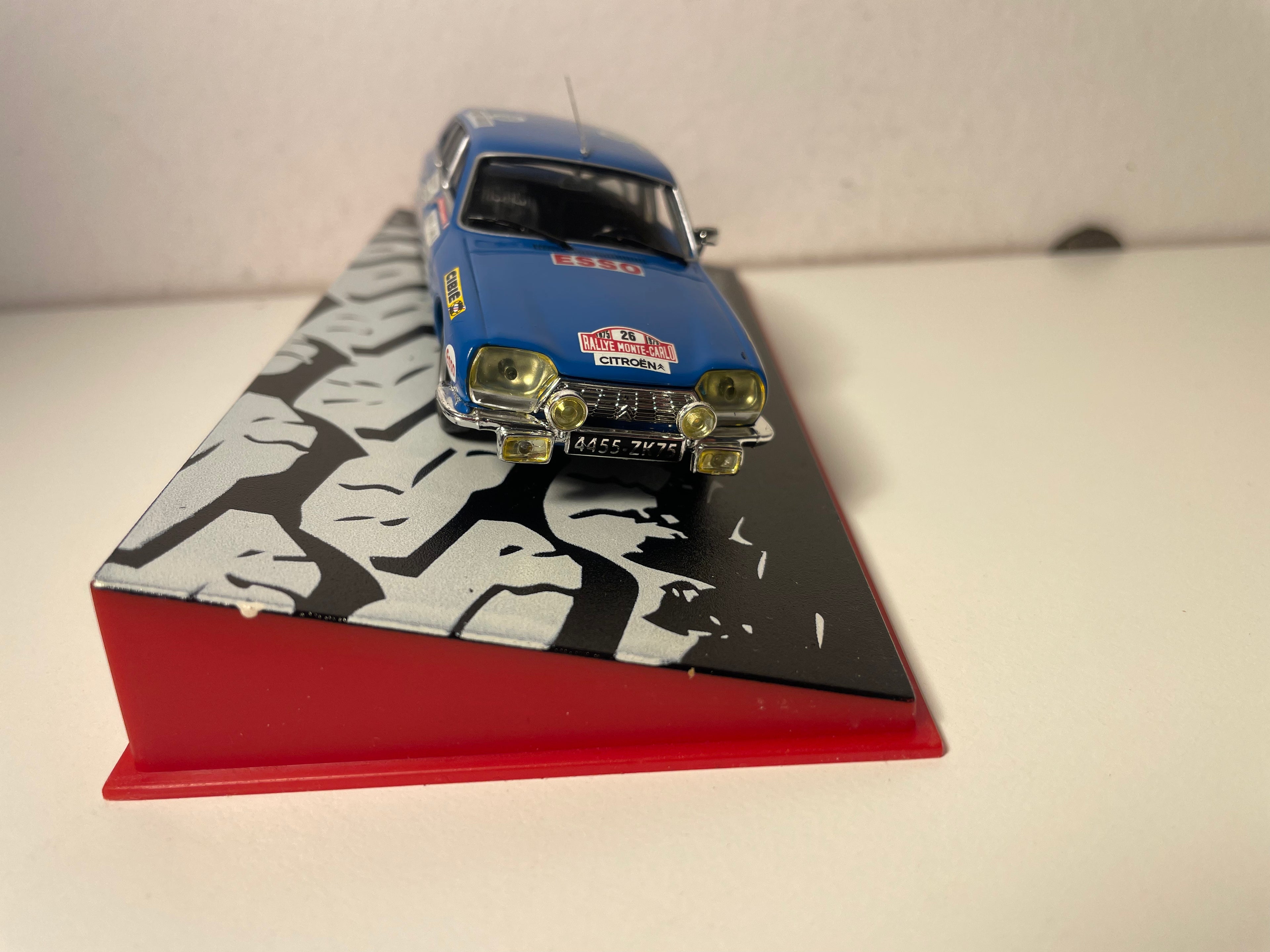 Citroën GS blo Nummer 26 - Rallye de Monté-Carlo 1975