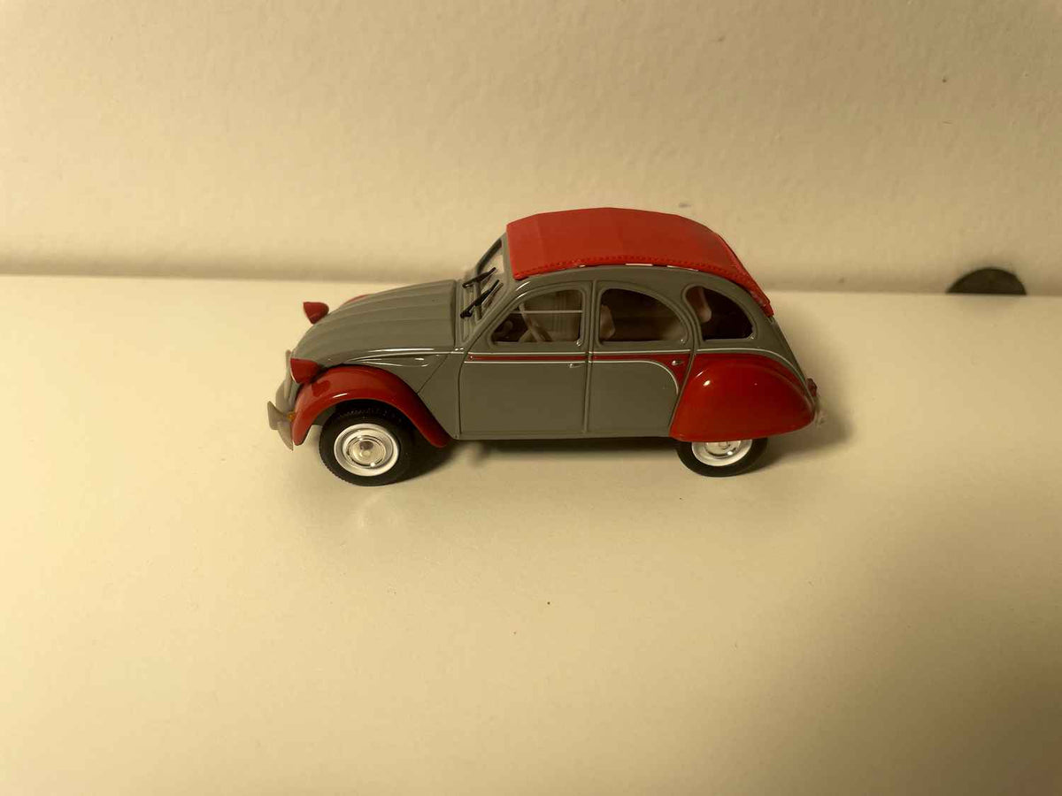 Citroën 2 CV 6 Dolly Grey and Red - Norev