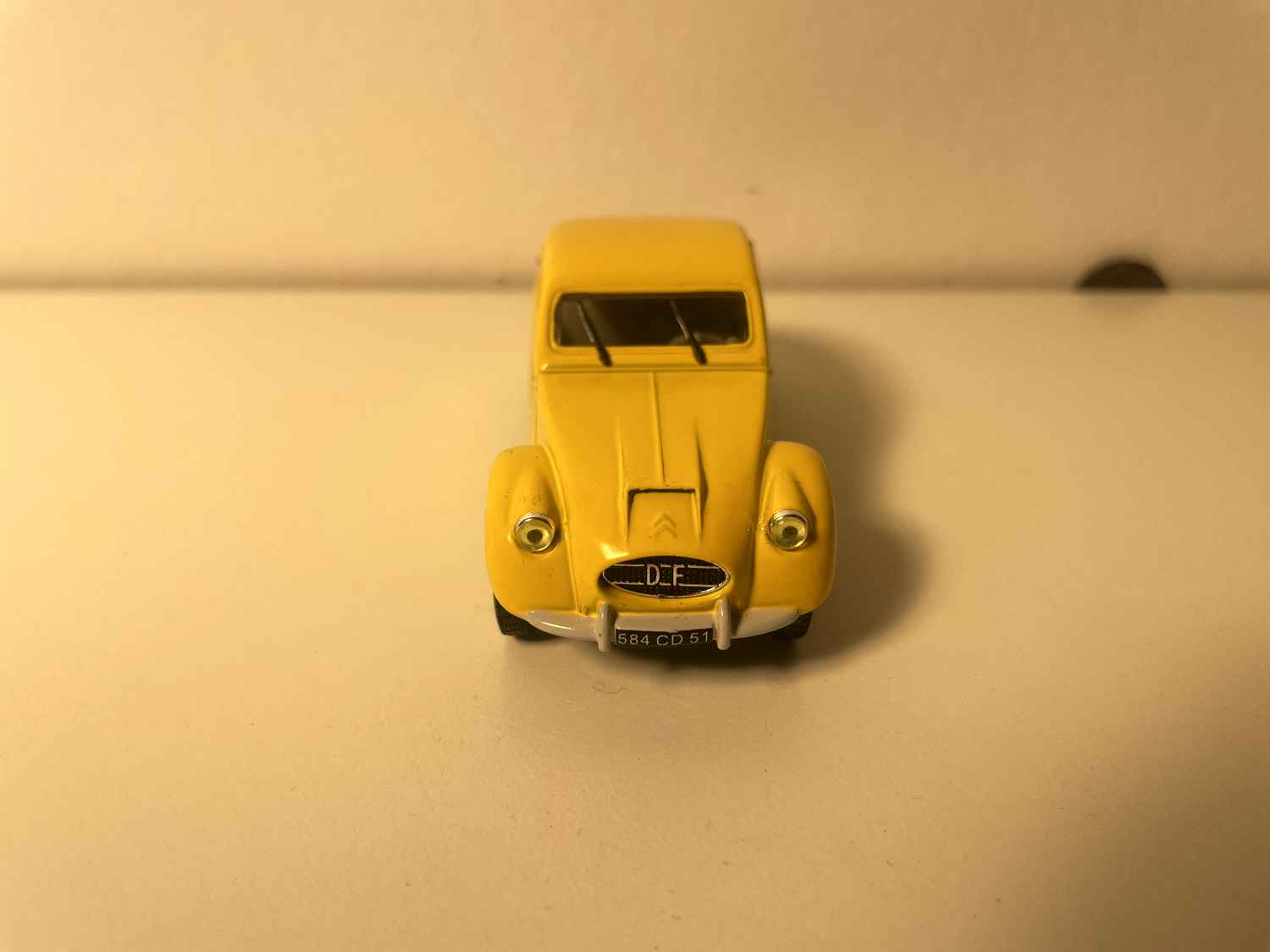 Citroën 2 CV DAGONET yellow - Norev