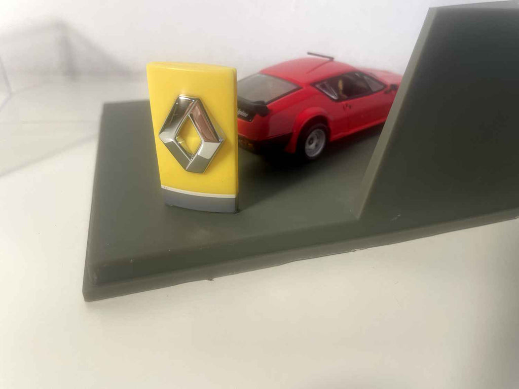 Renault Alpine A310 V6 Pack GT rouge coffret boite rectangle - Universal Hobbies