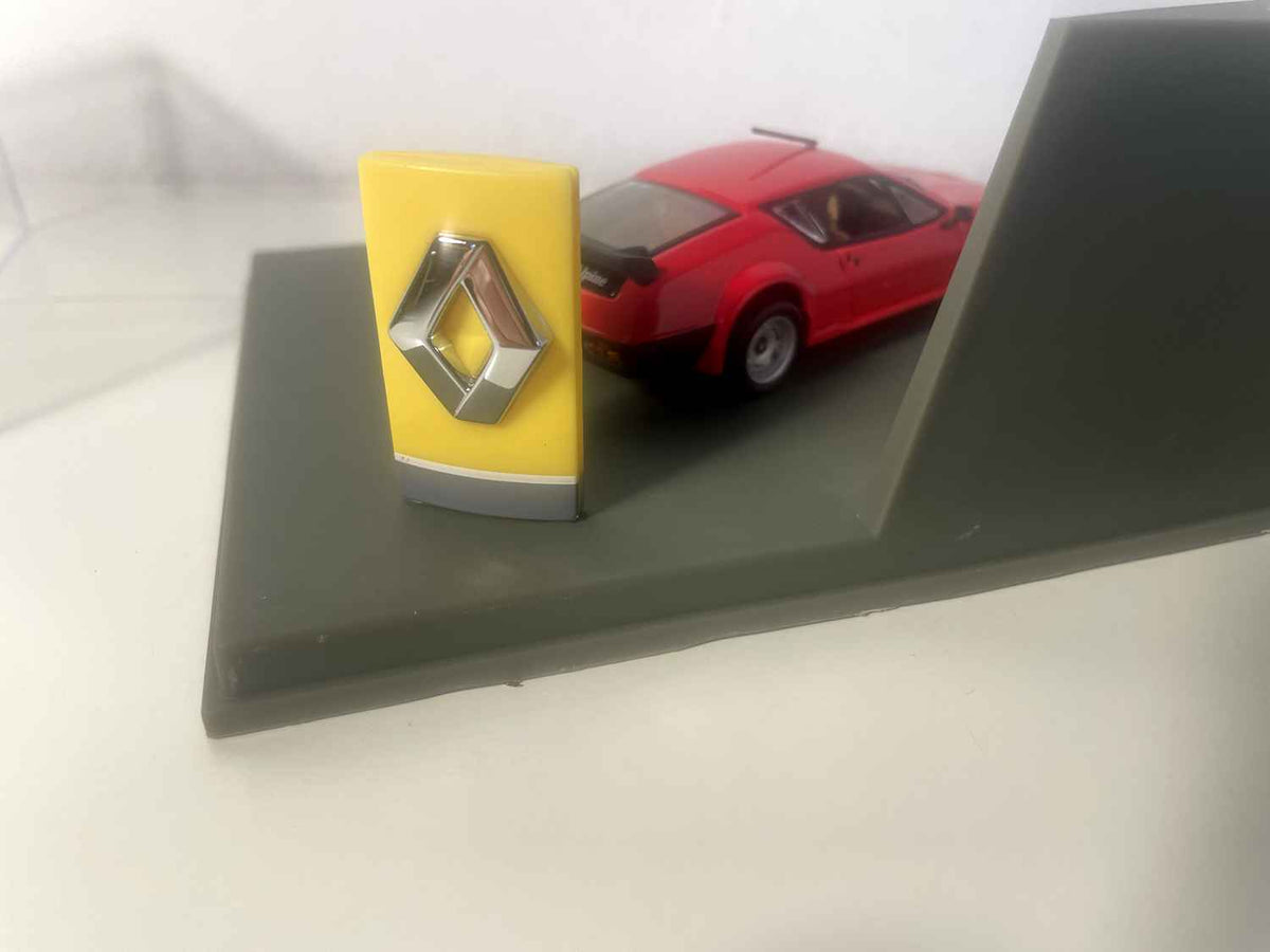 Renault Alpine A310 V6 Pack GT rouge coffret boite rectangle - Universal Hobbies
