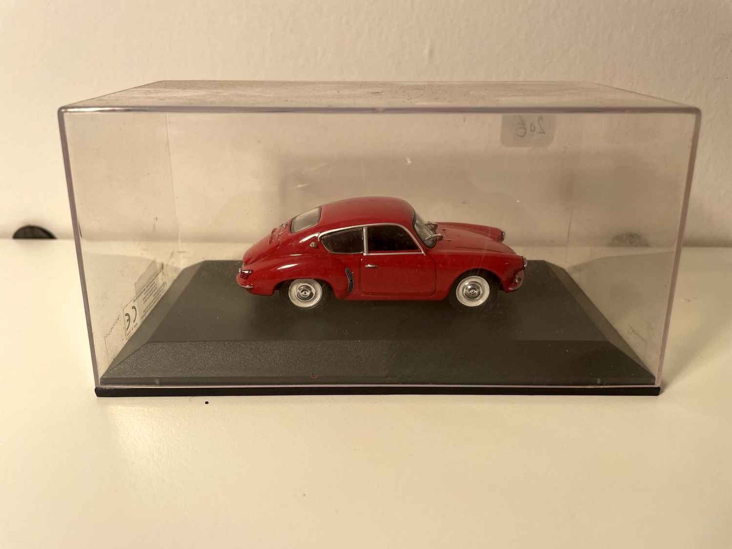 1956 Renault Alpine A106 Mille Miles red (duże pudełko z pleksi)