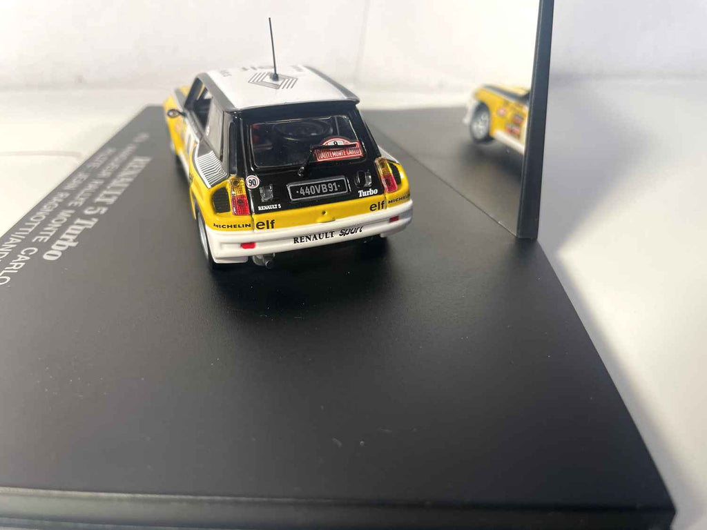 Renault 5 Turbo jaune, blanche et noire numéro 9 - vainqueur rallye Monté-Carlo de 1981 (coffret boite rectangle) - Universal Hobbies