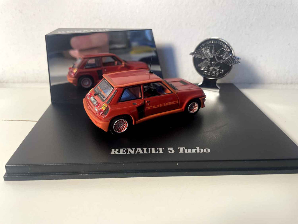 Renault 5 Turbo rouge (coffret boite rectangle) - EAGLE Collectibles par Universal Hobbies