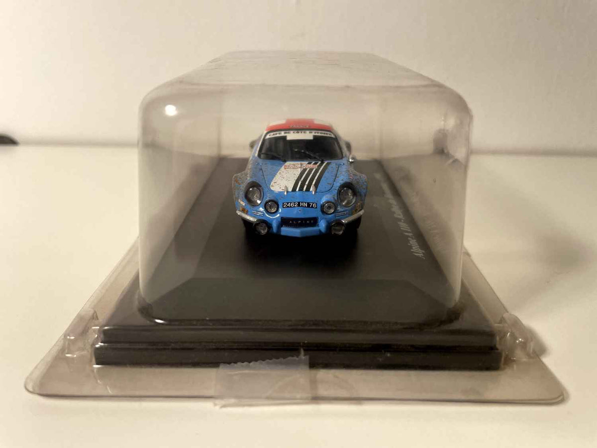 Renault Alpine A110 blu, bianca e rossa numero 44 - rally di Bandama (Côte d'Ivoire) del 1974