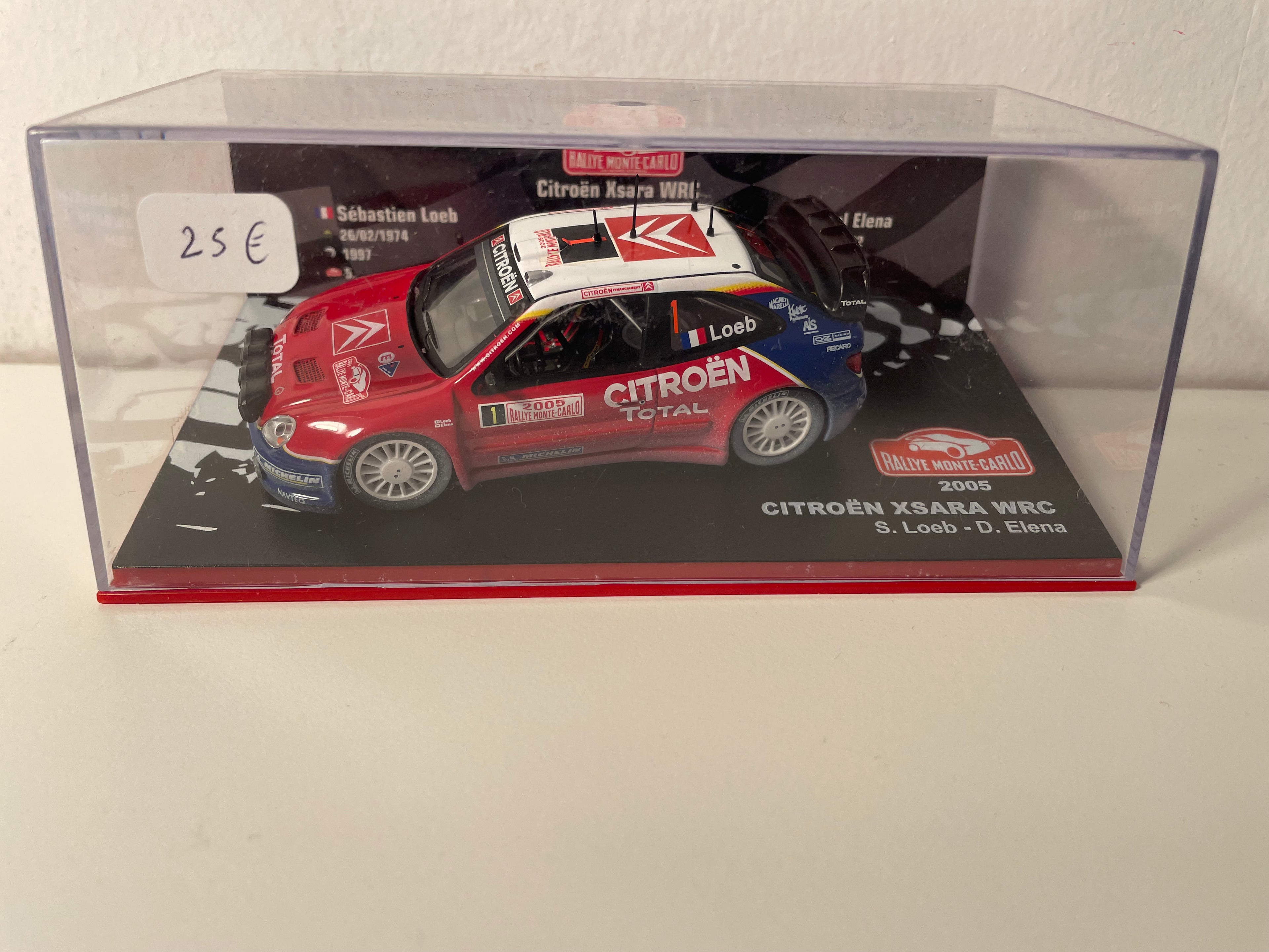 Citroën Xsara WRC rood, wit en blauw nummer 1 - Rallye Monte-Carlo 2005