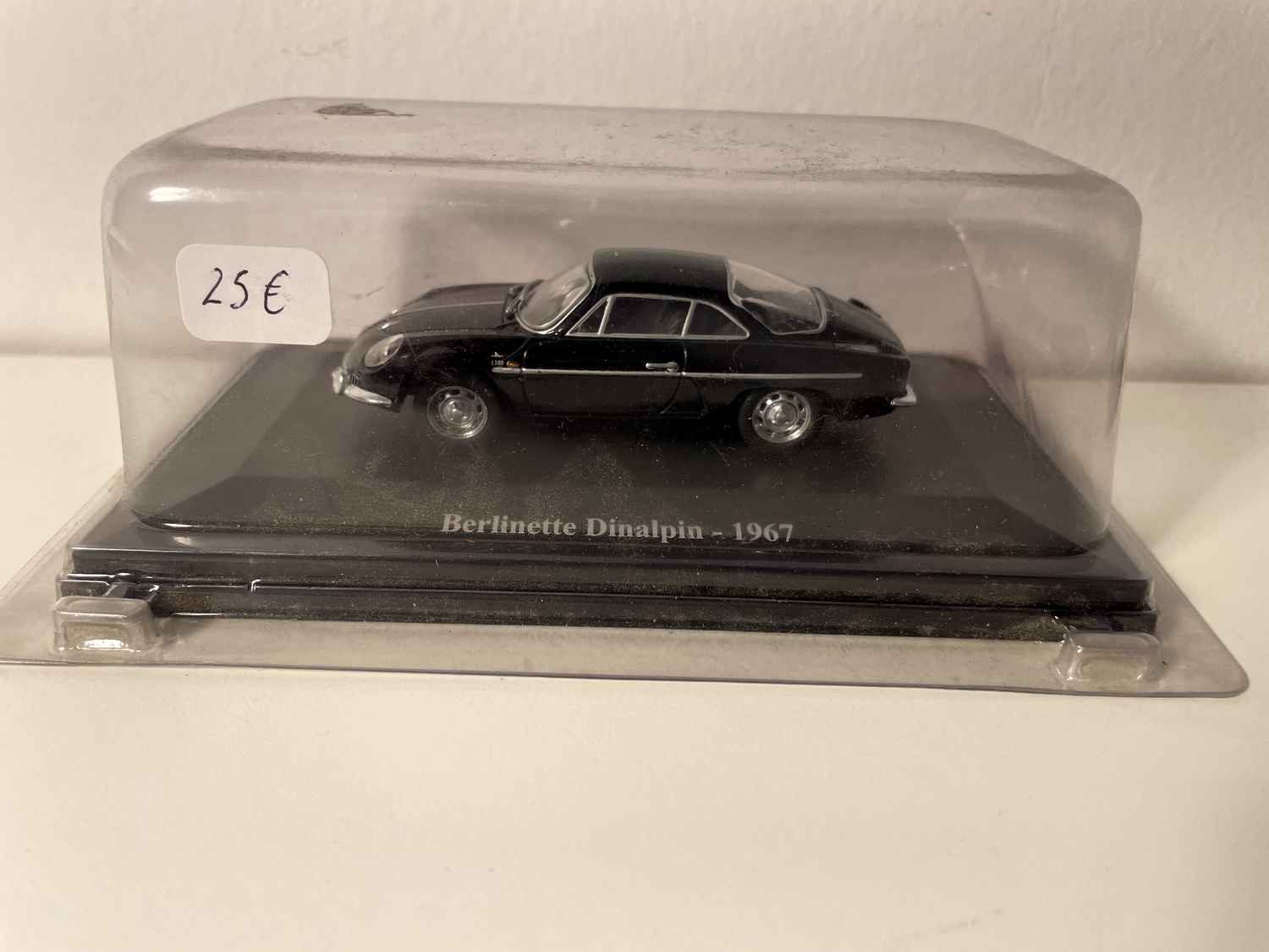 Negro 1967 Renault Alpine Berlinette Dinalpin