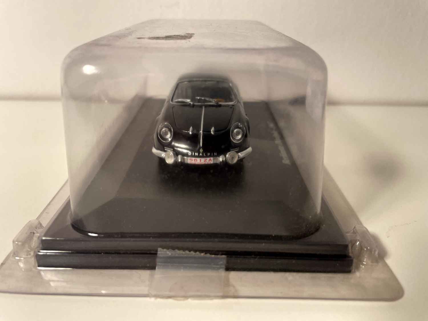 Negro 1967 Renault Alpine Berlinette Dinalpin