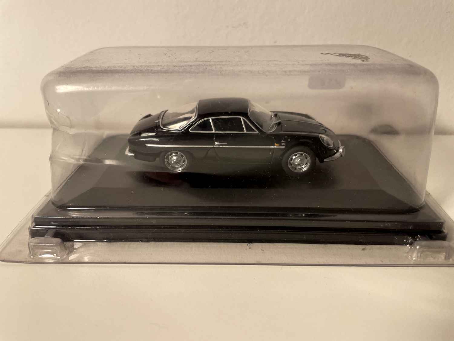 Negro 1967 Renault Alpine Berlinette Dinalpin