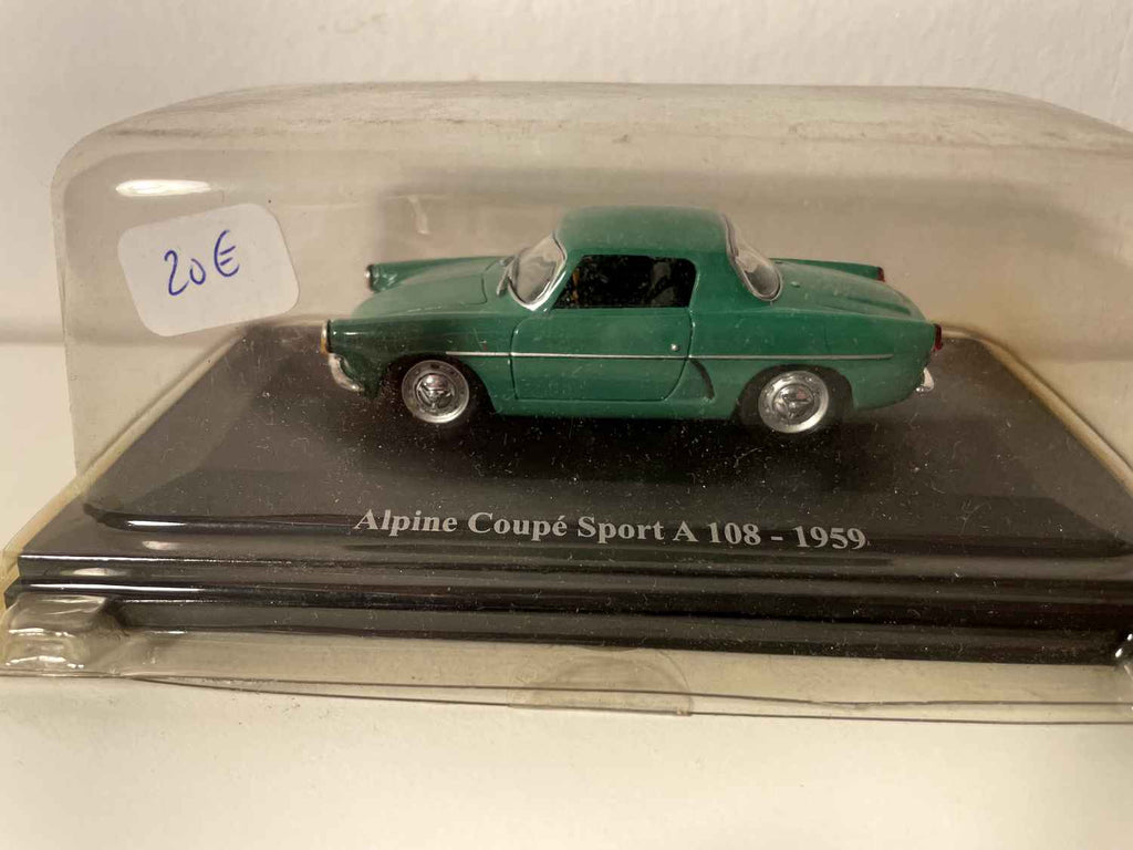 Renault Alpine A108 coupé sportiva verde del 1959