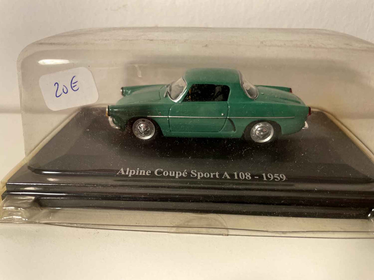 Renault Alpine A108 coupé sportiva verde del 1959