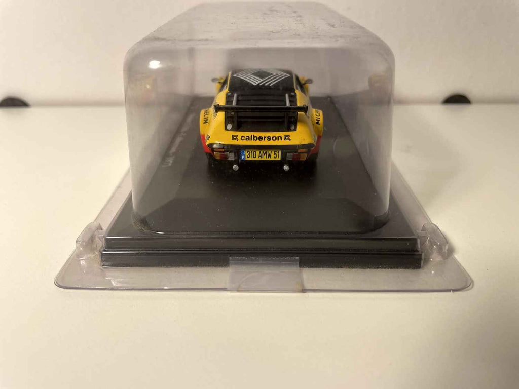 Renault Alpine A310 jaune, noire et rouge numéro 2 de 1977 avec publicité CALBERSON (sous blister)