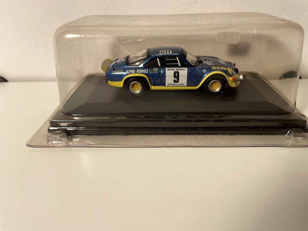 Renault Alpine A110 Turbo bleue et jaune numéro 9 - Rallye des Cévennes de 1972 (sous blister)