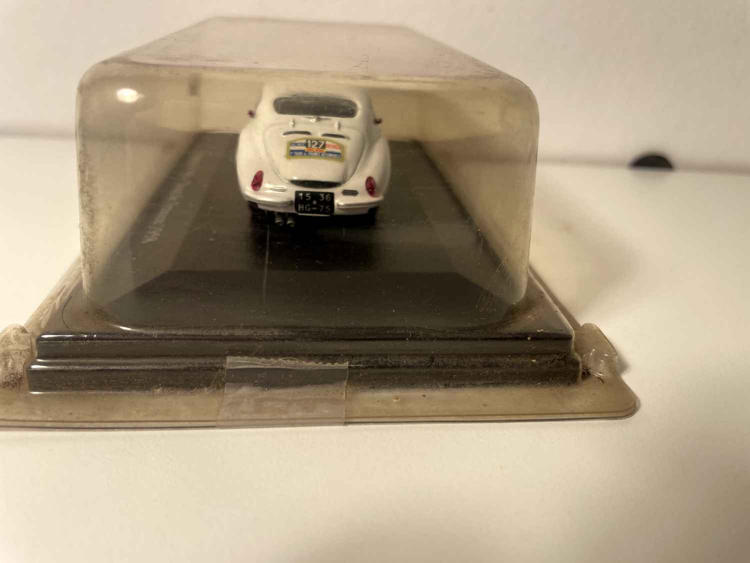 Renault Alpine A106 Tour de France blanco de 1958 (número 127)
