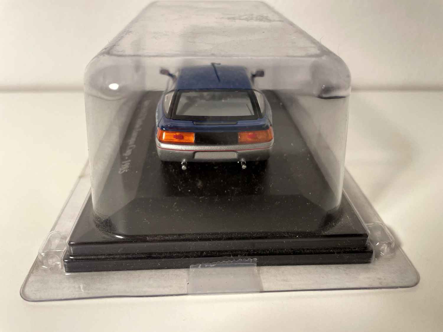 Renault Alpine V6 GT turbo Europa Cup azul de 1985 (número 85)
