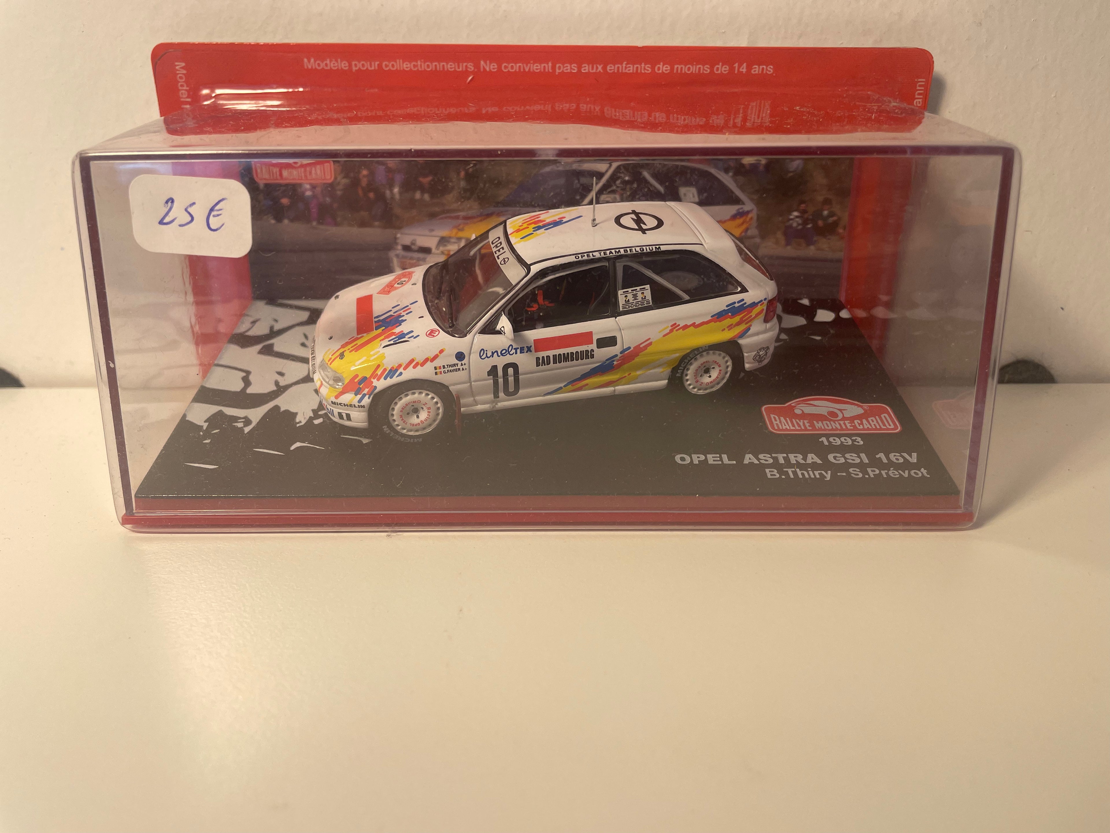 Opel Astra GSI 16V weiß, gelb und rot Nummer 10 - Rallye Monte-Carlo 1993