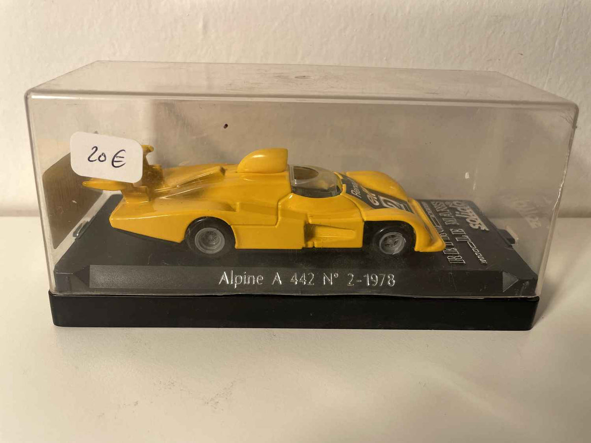 Renault Alpine A442 jaune numéro 2 (deux) de 1978 - Solido