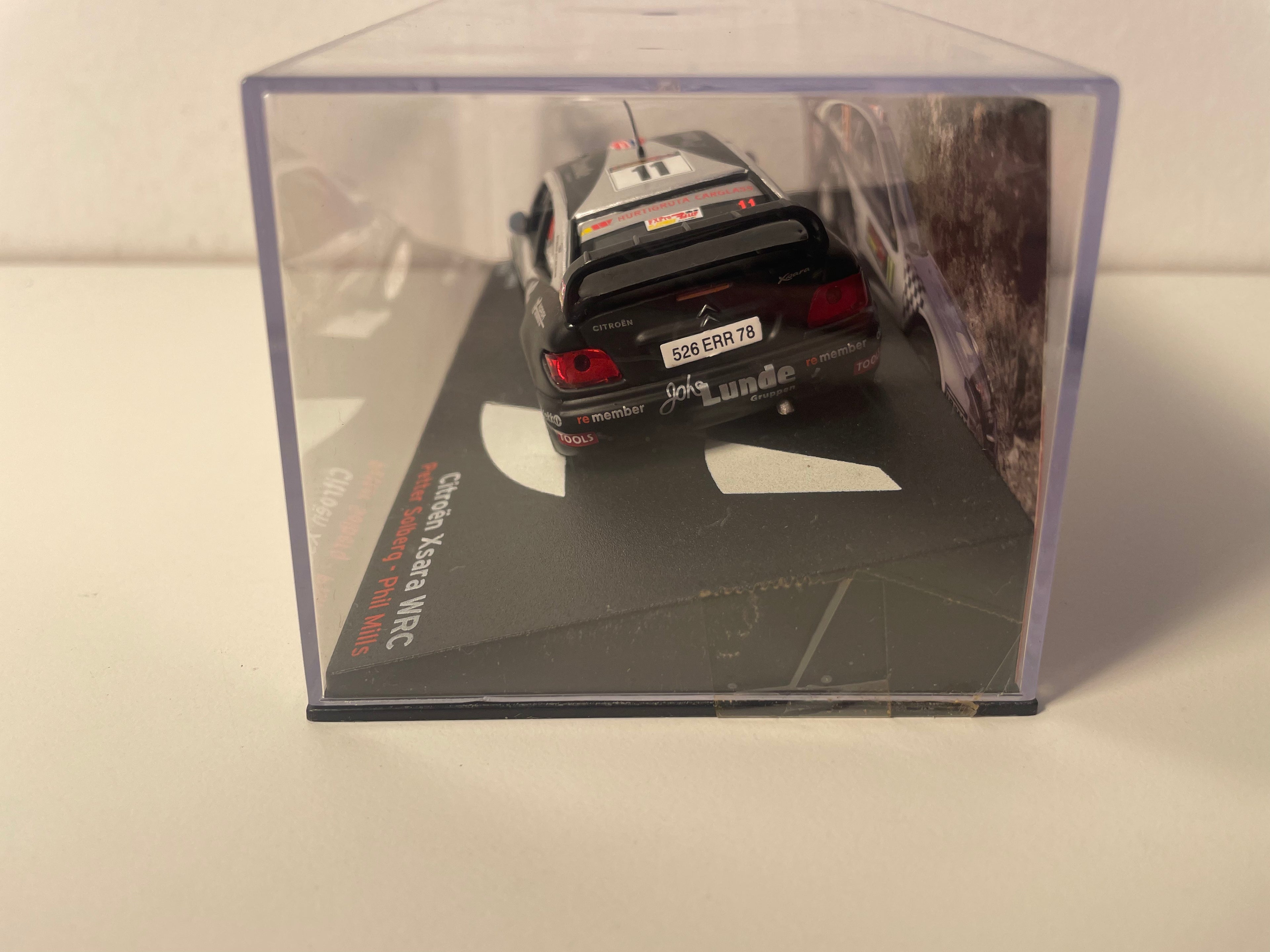 Citroën Xsara WRC grise et noire numéro 11 - rallye de Chypre de 2009