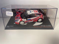 Citroën C4 WRC blanche et rouge numéro 11 - rallye d'Irlande de 2009