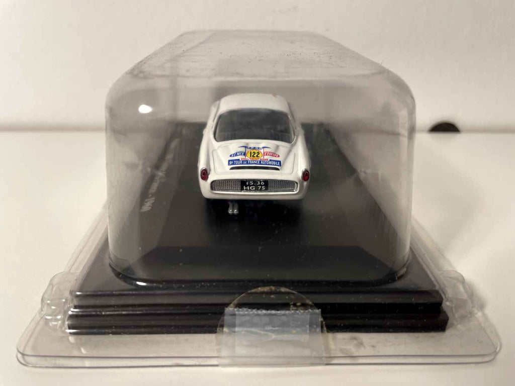Renault Alpine A108 blanche numéro 122 - tour de France de 1960 (sous blister)