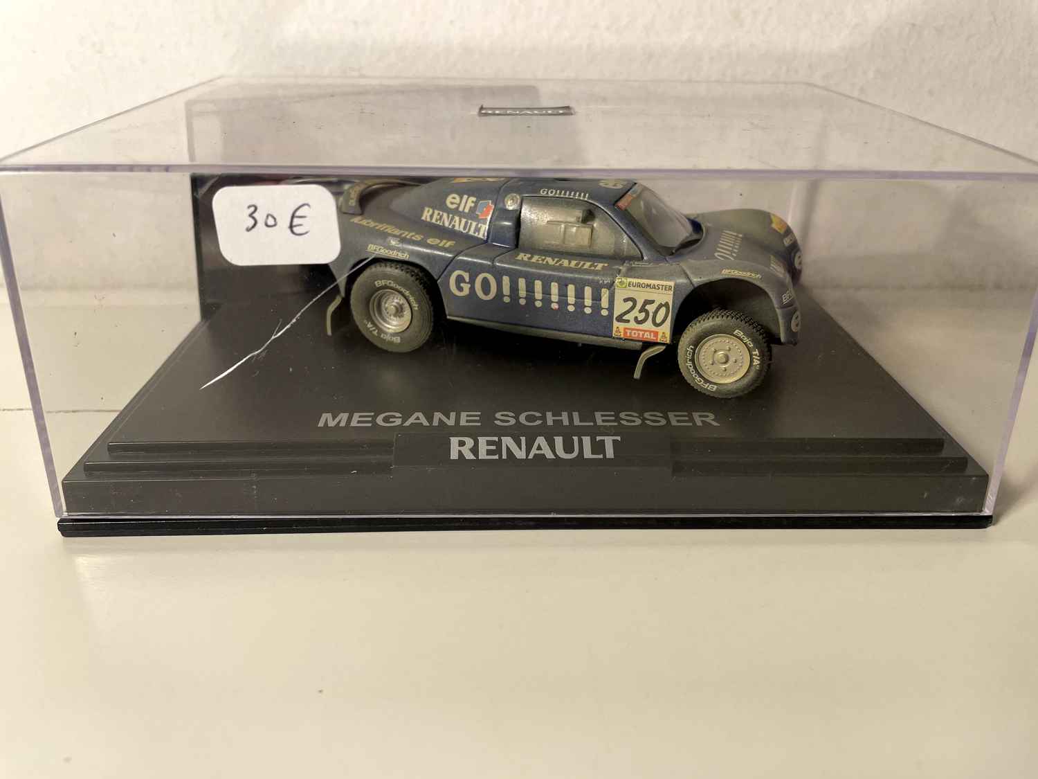 Renault Mégane Schlesser grise numéro 250 (coffret boite rectangle) - NOREV