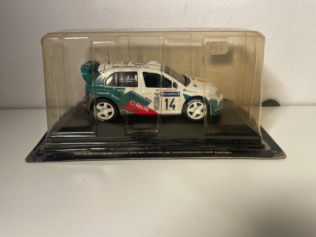 Skoda Fabia WRC (giro della Corsica 2003)