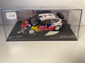 Citroën C4 WRC biała, niebieska, czerwona i żółta numer 7 - rajd Portugalii 2010