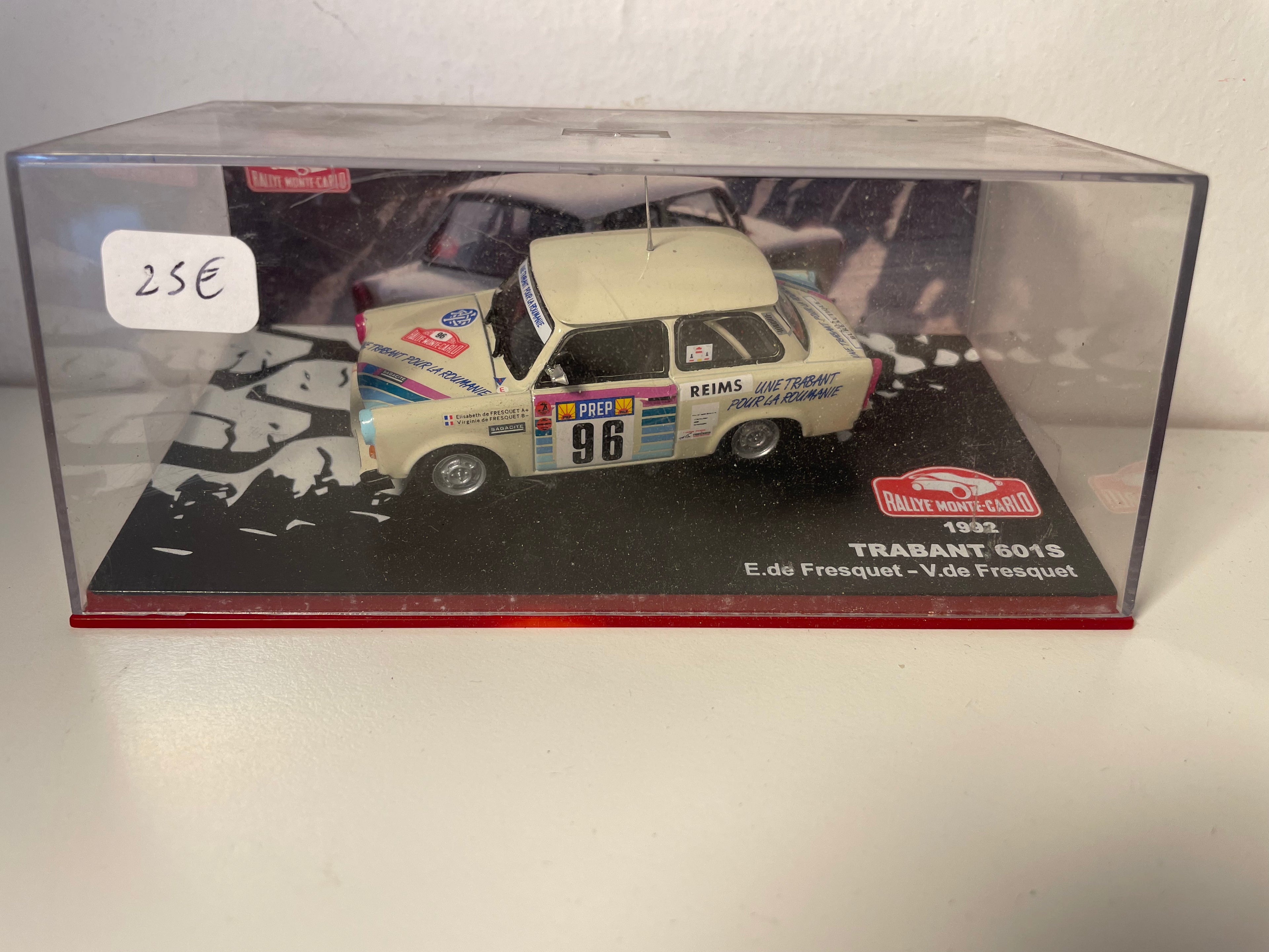 Trabant 601S bege? número 96 - rally de Monte-Carlo de 1992
