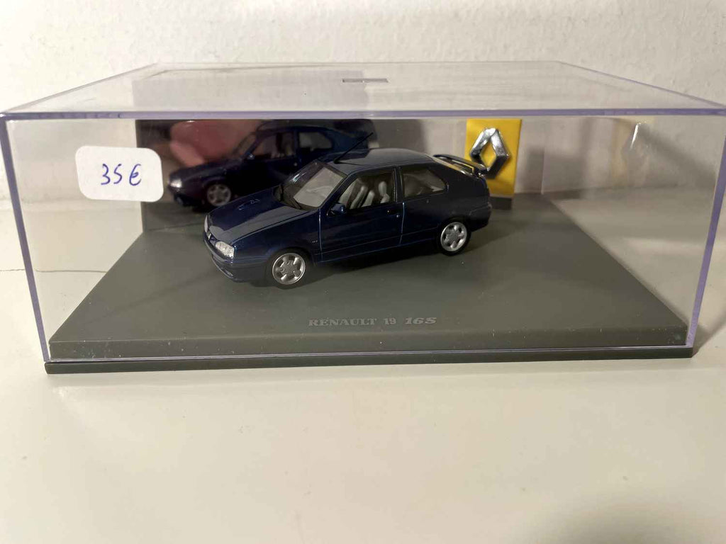 Renault 19 16S ciemnoniebieska (opakowanie prostokątne) - Universal Hobbies