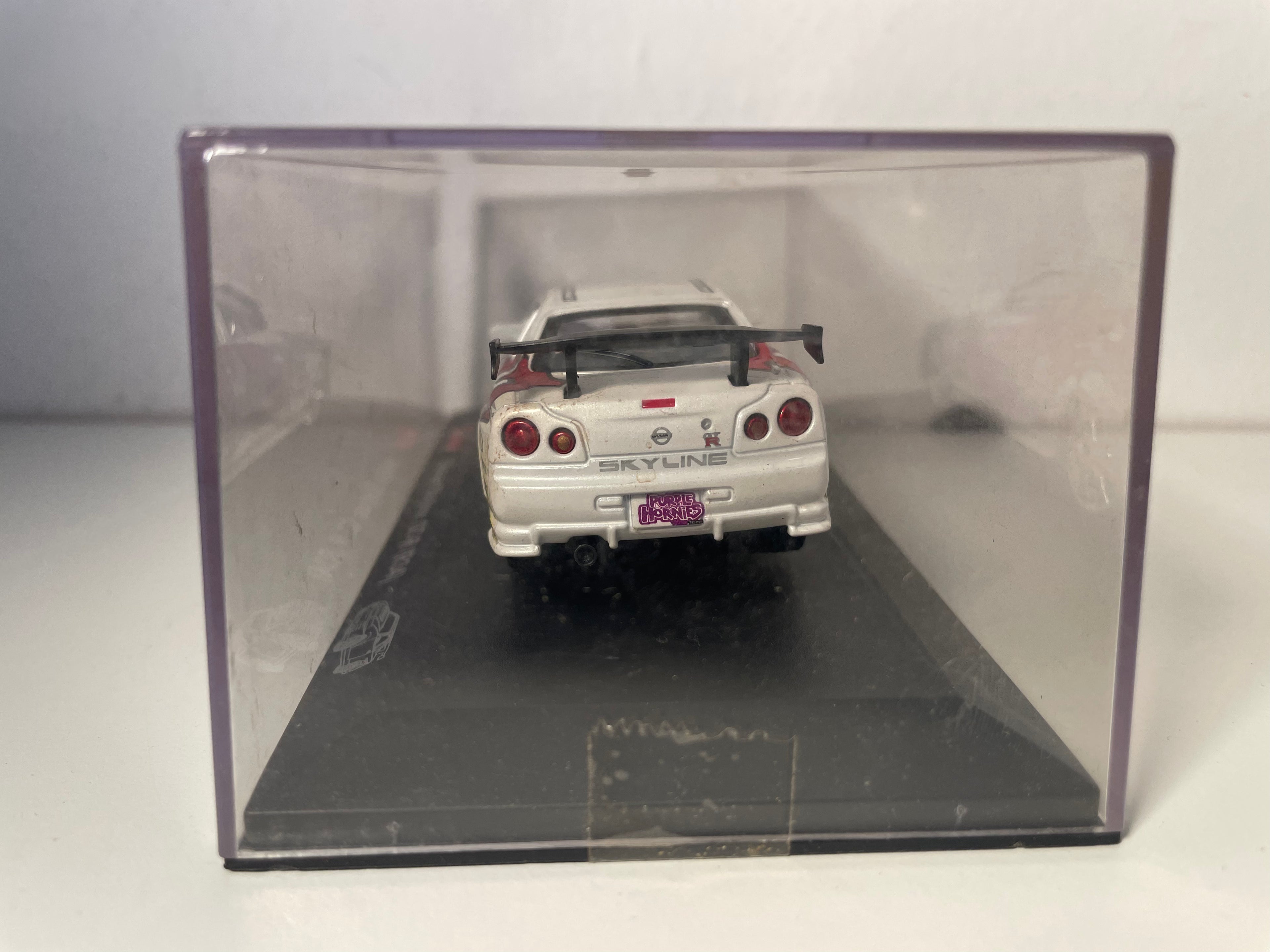 Nissan Skyline GT-R (R34) blanche (blanc cassé) - SAICO