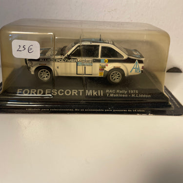 Ford Escort Mk2 noire et blanche numéro 1 - RAC Rally (Grande-Bretagne) de 1975 (blister)