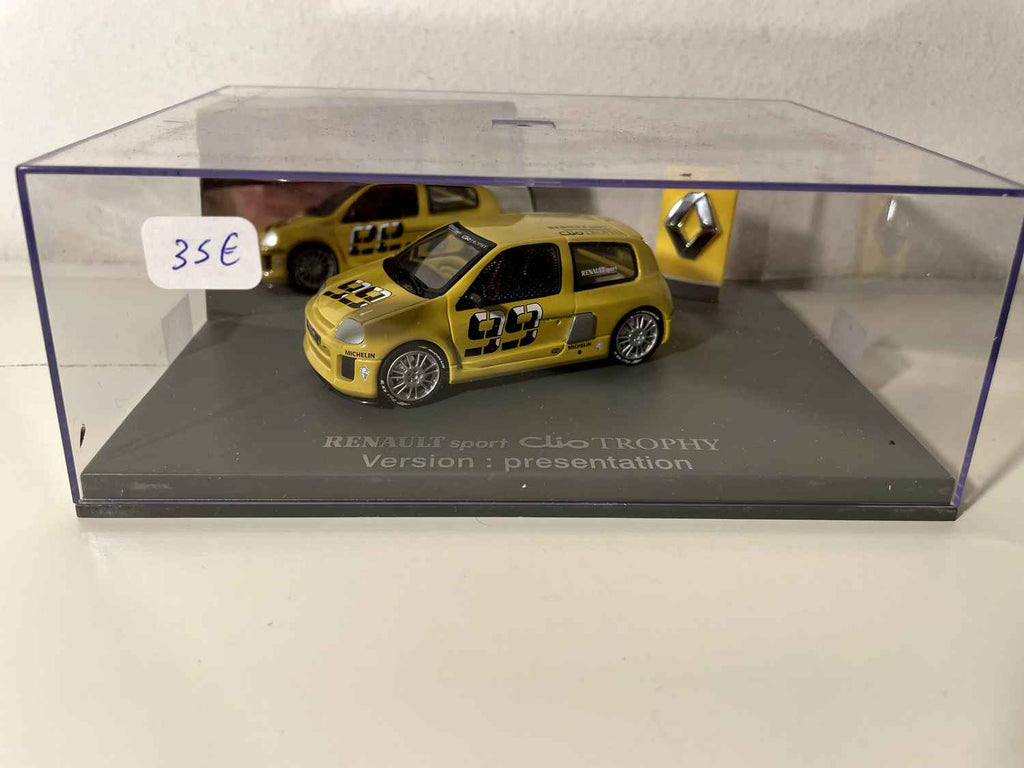 Renault Sport Clio Trophy jaune numéro 99 version: présentation (coffret boite rectangle) - Universal Hobbies