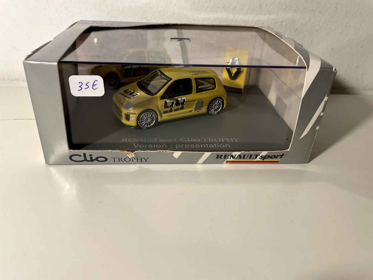 Renault Sport Clio Trophy jaune numéro 99 version: présentation (coffret boite rectangle) - Universal Hobbies
