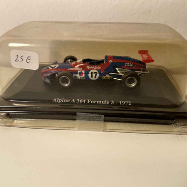 Renault Alpine A364 Formule 3 bleue et rouge foncée numéro 17 de 1972 (sous blister)