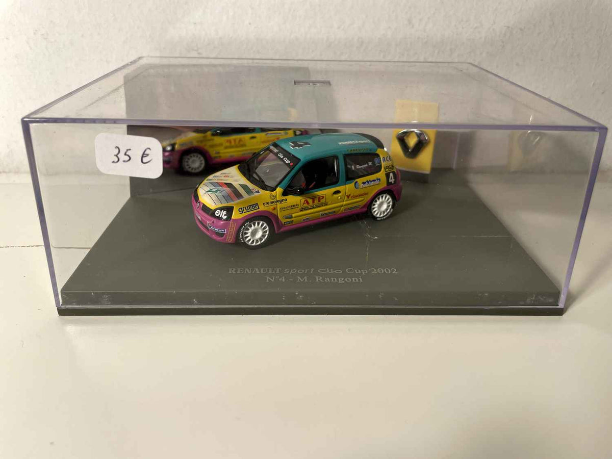 Renault Sport Clio Cup 2002 rosa, gelb und grün Nummer 4 von 2002 (rechteckiges Set) - Universal Hobbies