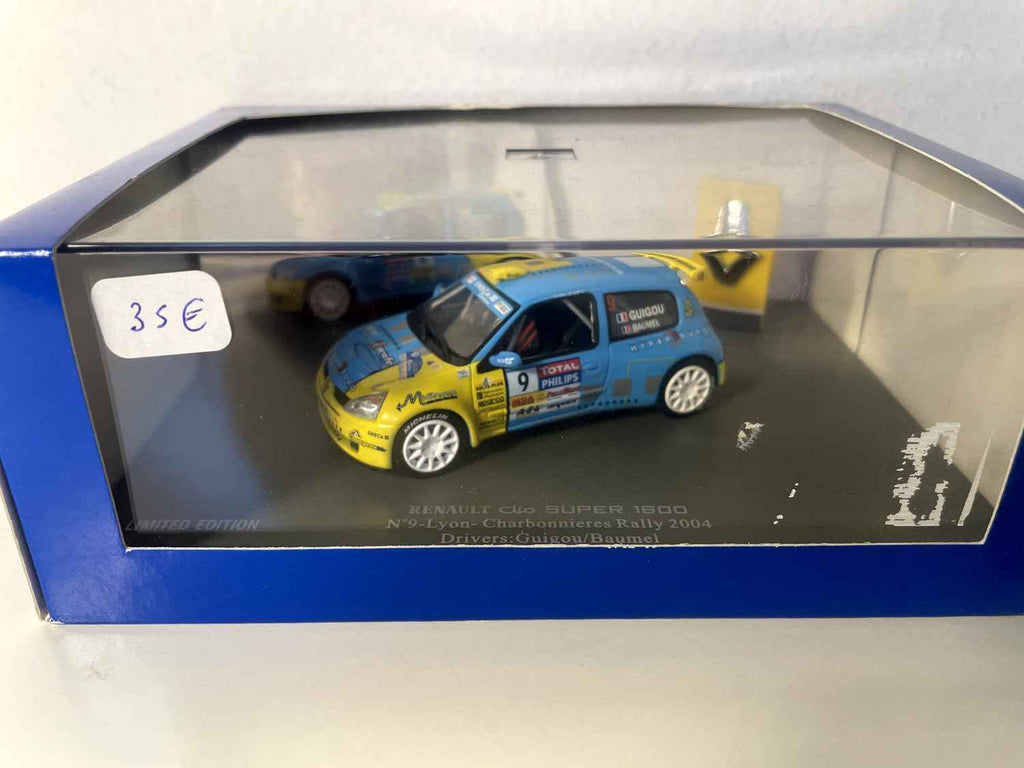 Renault Clio Super 1600 blau und gelb Nummer 9 - Rallye Lyon - Charnonnières 2004 (Rechteckbox) - Universal Hobbies