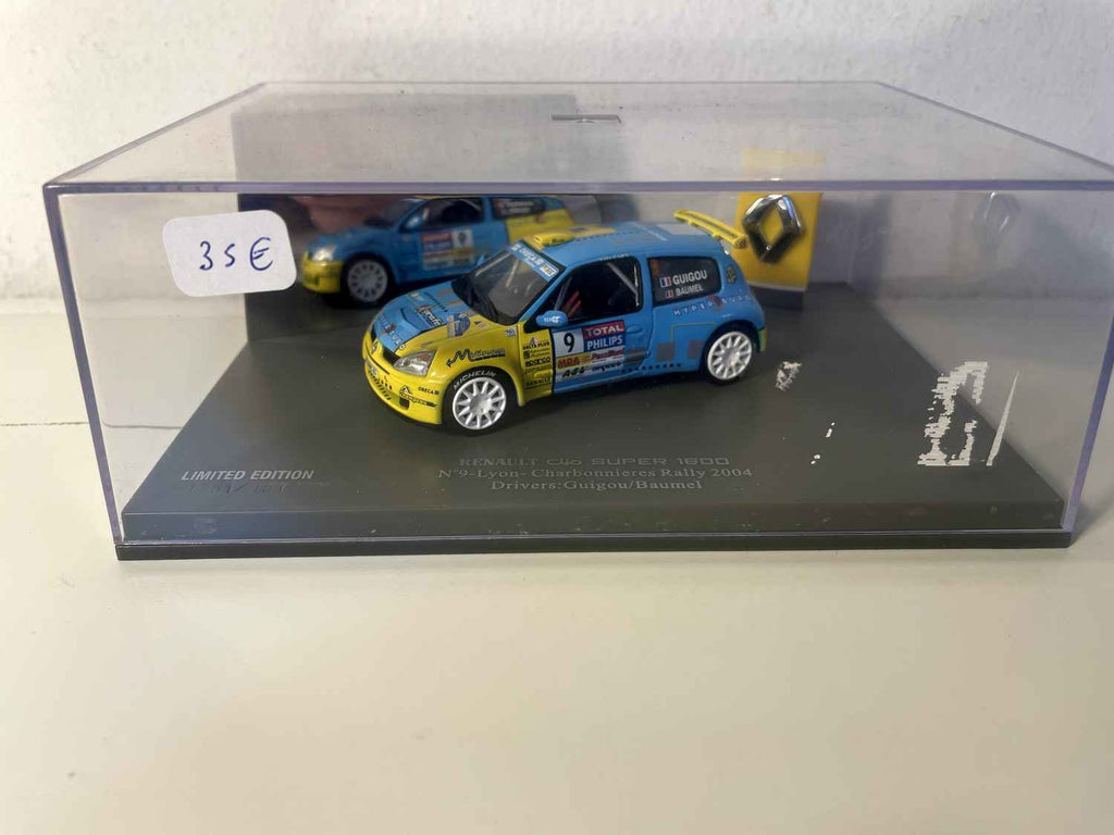 Renault Clio Super 1600 blau und gelb Nummer 9 - Rallye Lyon - Charnonnières 2004 (Rechteckbox) - Universal Hobbies
