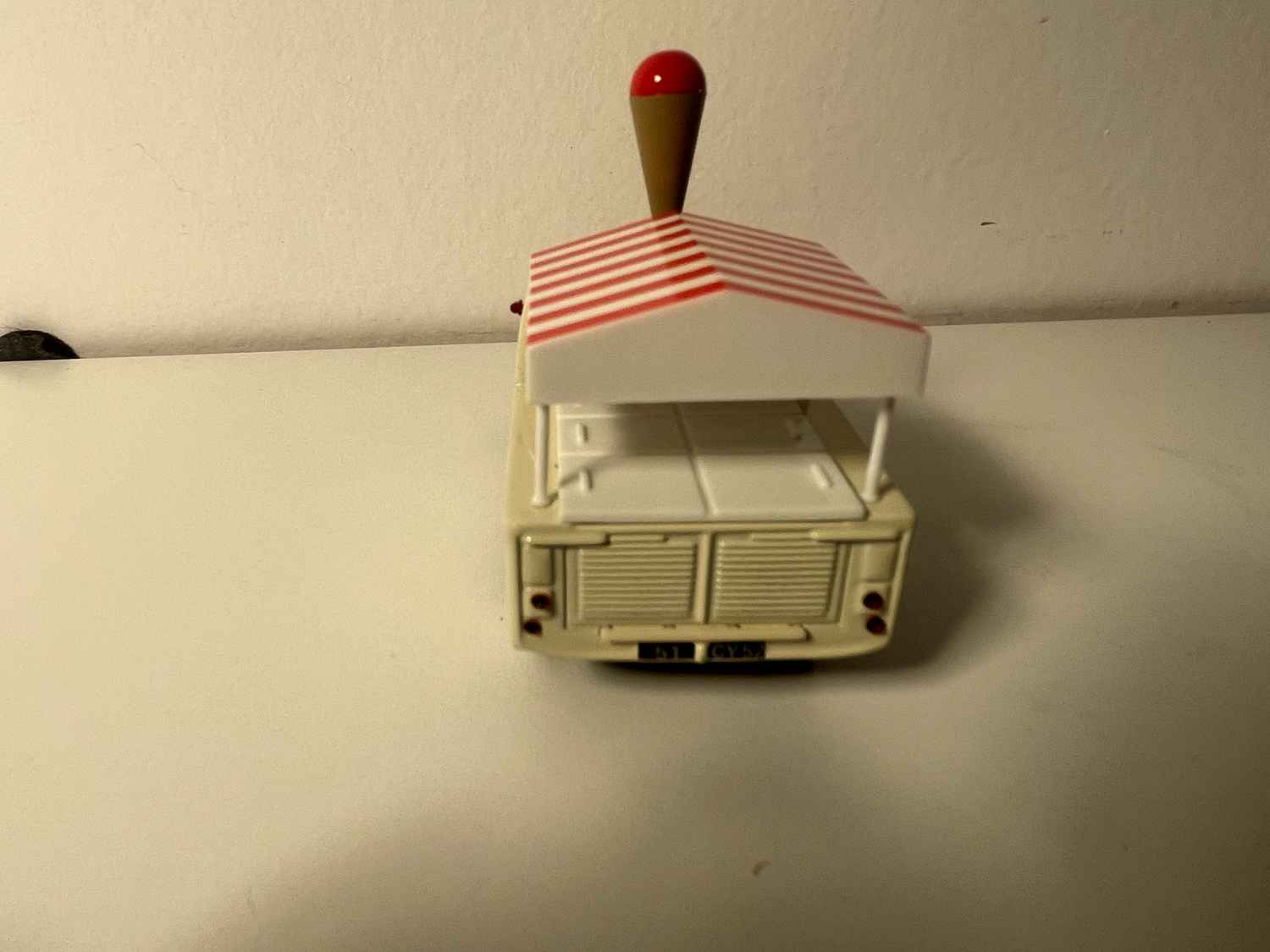 Citroën 2 CV Pick-up beige Lieferwagen mit MIKO-Werbung - Norev