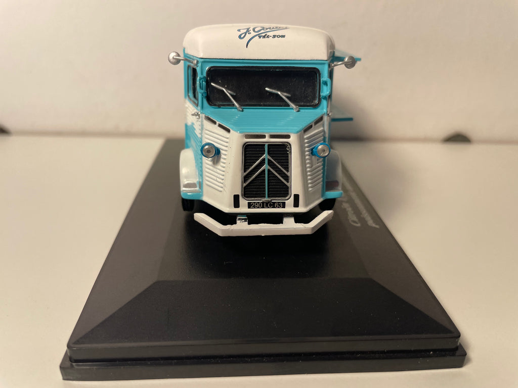 Citroën type HY72 bleu/vert et blanc de 1964 - poissonnerie ambulante