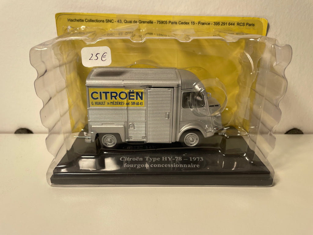 Citroën type HY-78 grijs uit 1973 - dealerbus met Citroën-logo