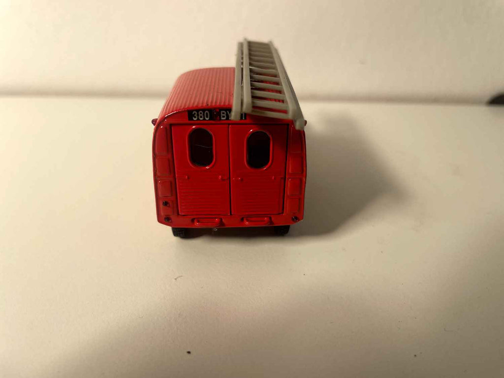 Citroën 2 CV AZU roter Transporter mit Leiter "ALLO 18 DIE FEUERWEHRLEUTE" - Norev