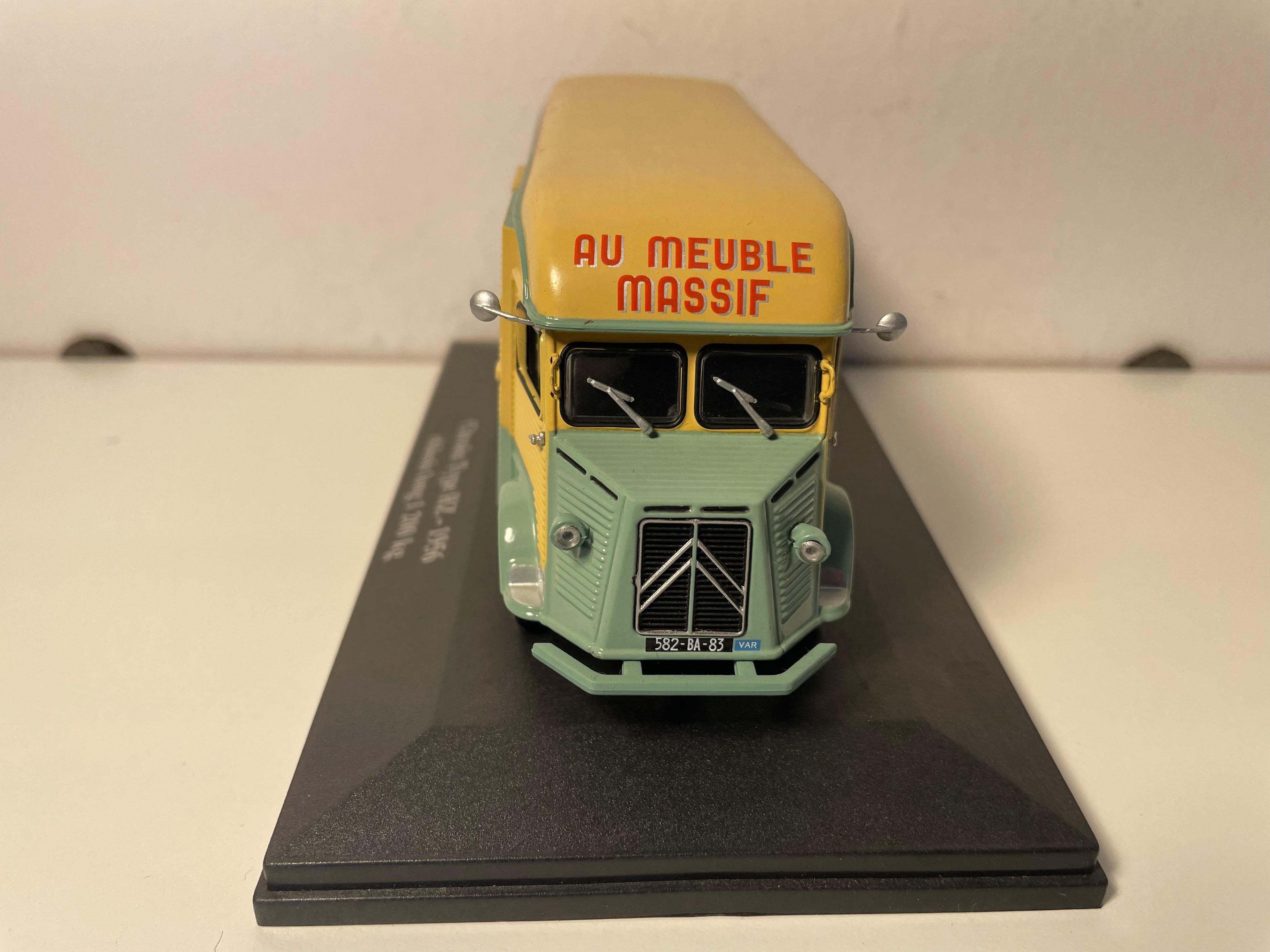 1956 Citroën type HZ groen en oranje-bruin 1200 Kg lang chassis - meubeltransportwagen 'Au meuble massif'