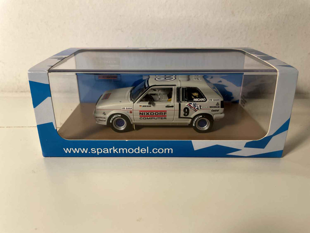 Volkswagen Golf MKII gris número 9 - Pikes Peak de 1987 - SPARK