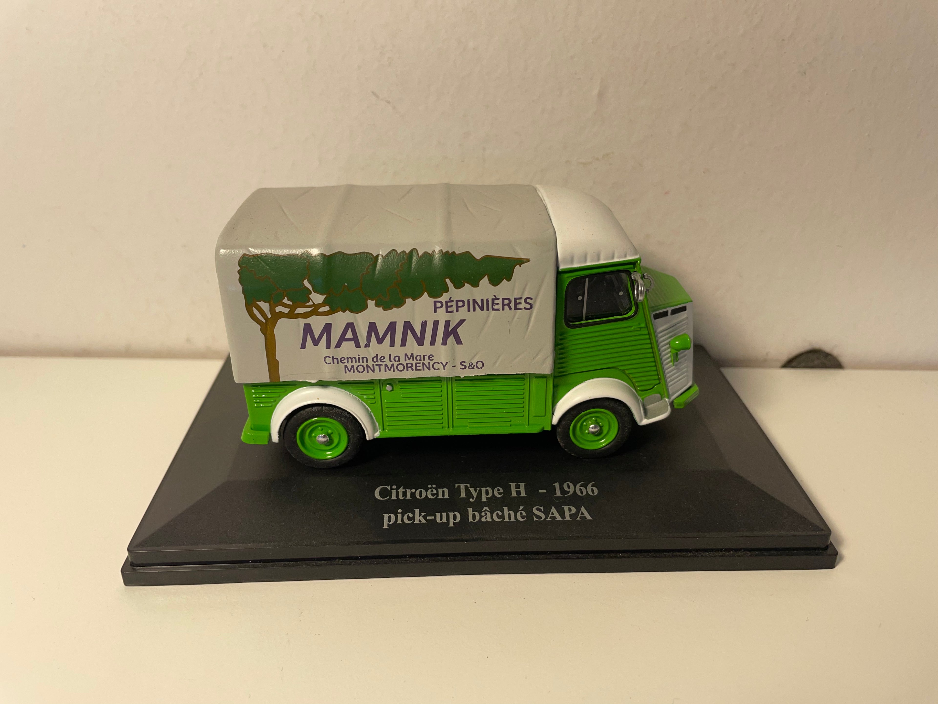 Citroën type H uit 1966, huif pick-up SAPA kwekerijen MAMNIK
