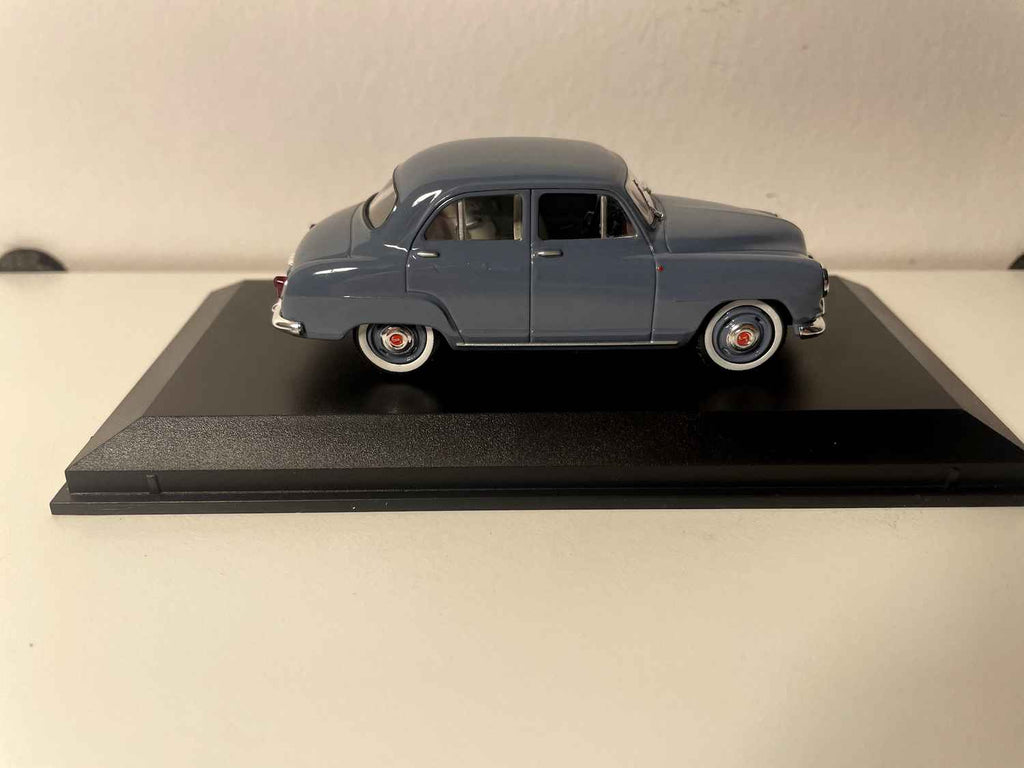Simca Aronde blauwgrijs of grijzig blauw? - NOREV