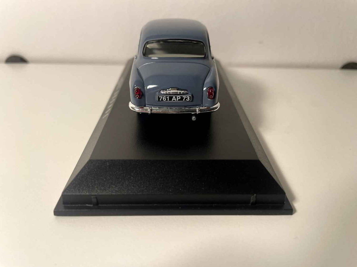 Simca Aronde blauwgrijs of grijzig blauw? - NOREV
