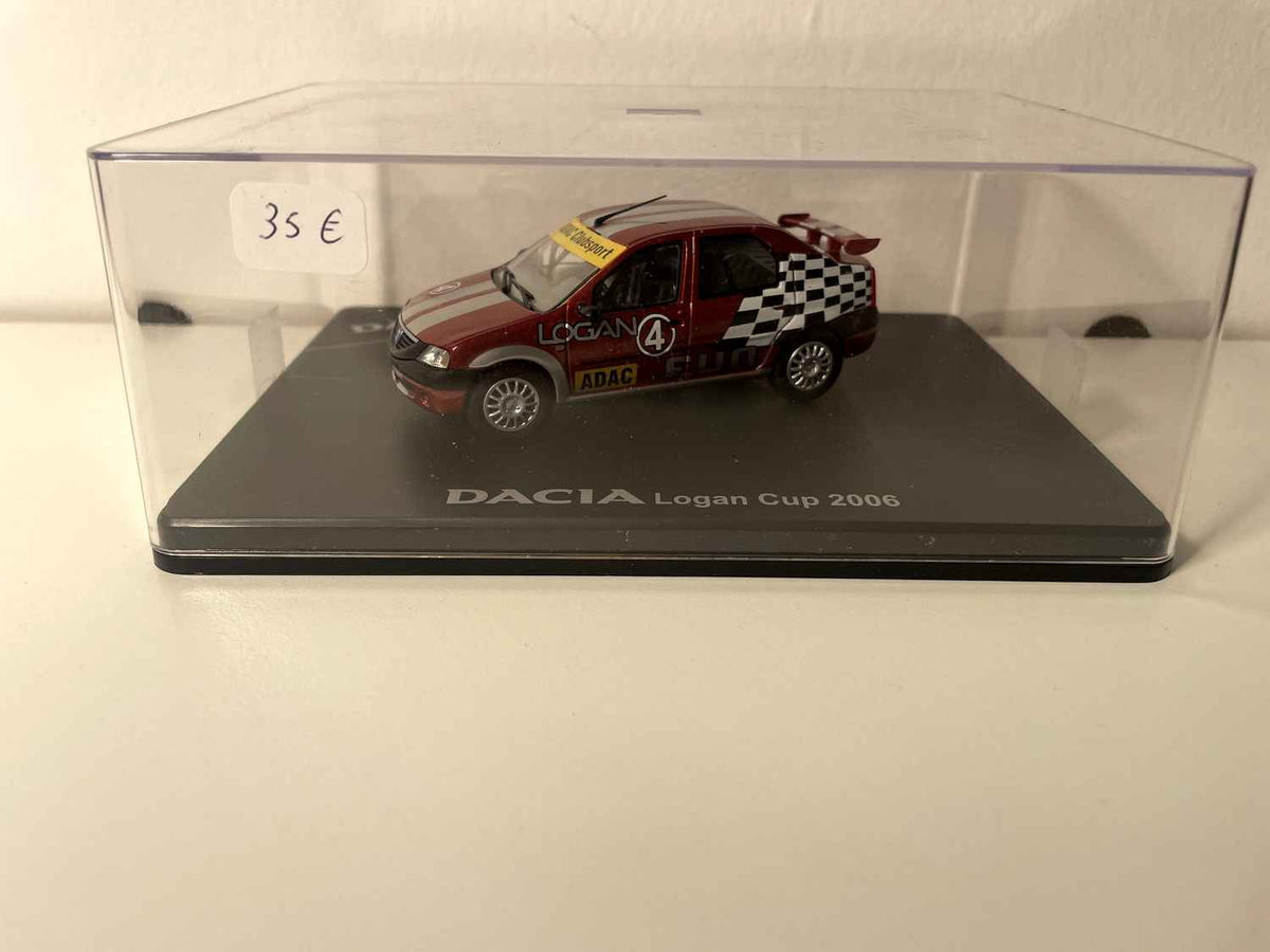 Dacia Logan Cup rouge et grise de 2006 - Eligor