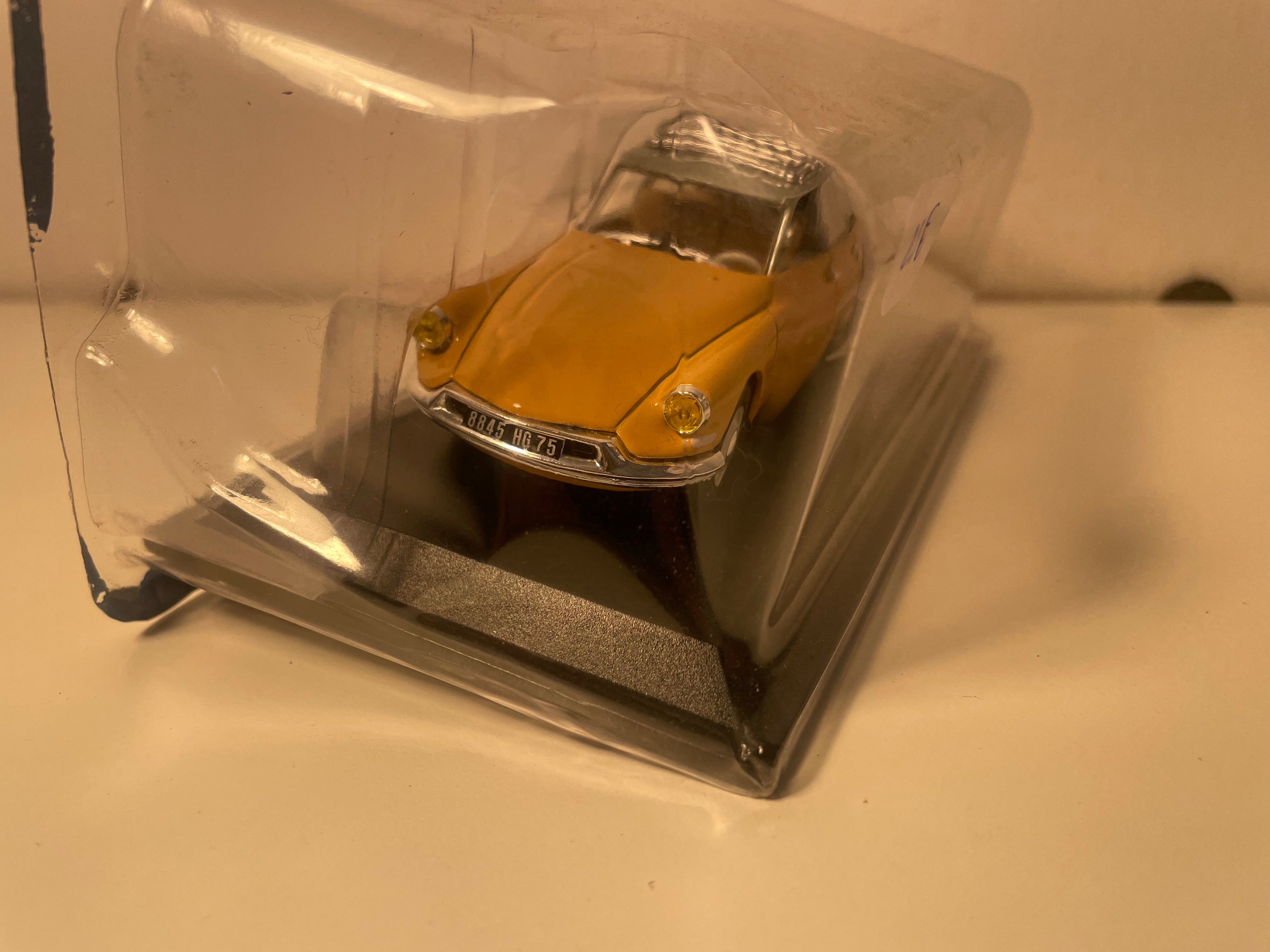 Citroën ID 19 Break Braun/Orange und graues Dach mit Galerie von 1960 (unter Blister)