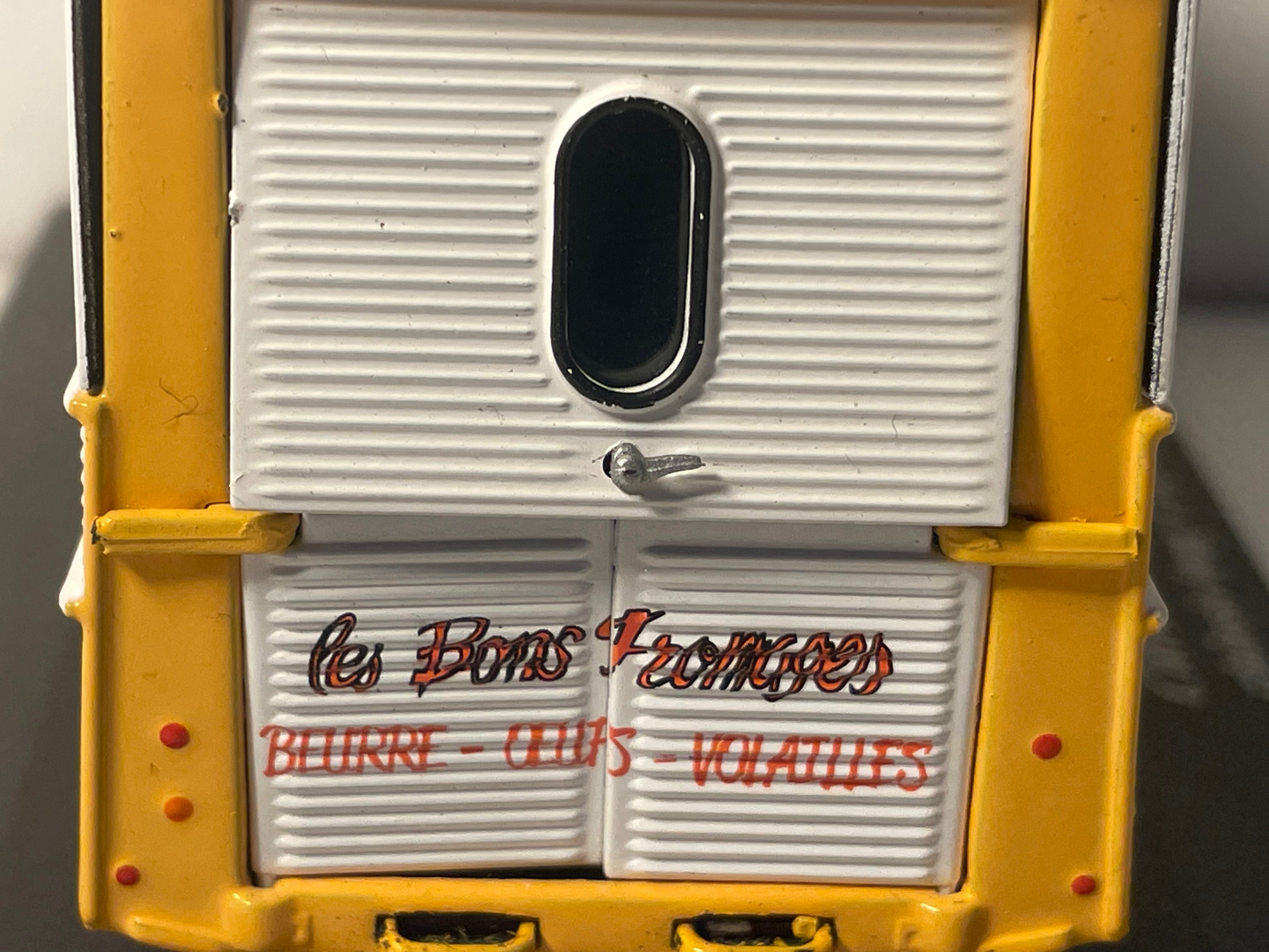 Citroën Type HZ White and Orange from 1957 - Long Chassis 1200 Kg "Les bons fromages" at Daniel Paris 2ème
